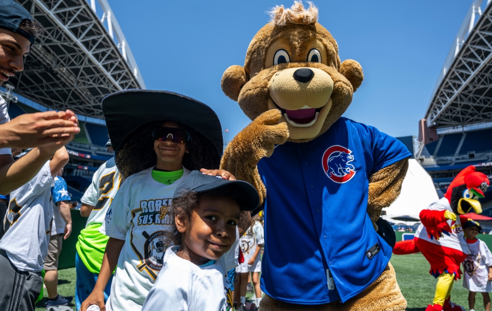 Roberto Clemente Foundation Clinic Mascot